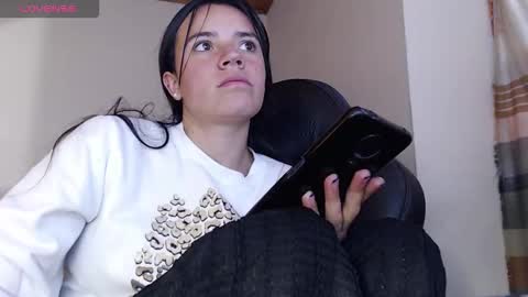 noreen_ online show from November 27, 2025, 7:05 pm