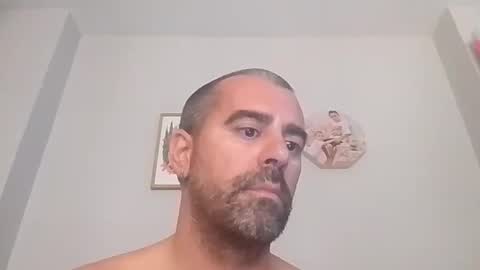 Snapshot of normalito42 chatting on September 25, 2025, 11:47 am NORMALITO online show from September 25, 2025, 11:47 am