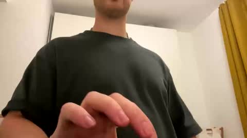 noshame94 online show from November 18, 2025, 4:39 am