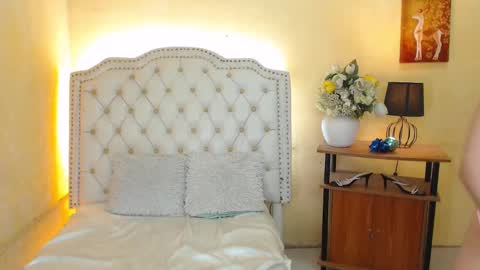 Kyline online show from December 18, 2024, 2:53 am