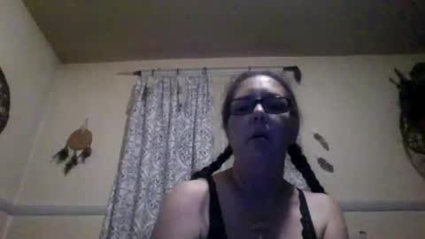 nothingbutthongs online show from November 5, 2025, 11:27 pm