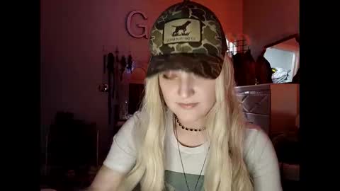 Snapshot of notouchmami chatting on March 20, 2026, 11:04 am notouchmami online show from March 20, 2026, 11:04 am