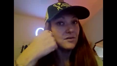 Snapshot of notouchmami chatting on March 31, 2026, 7:53 am notouchmami online show from March 31, 2026, 7:53 am