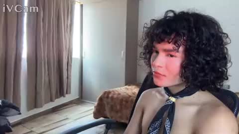 Snapshot of nova740338 chatting on November 9, 2025, 3:21 pm Nova online show from November 9, 2025, 3:21 pm