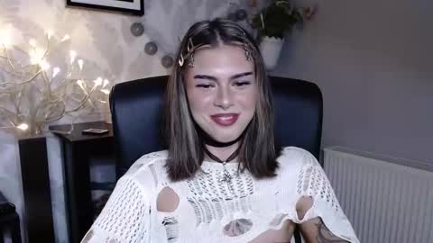 Snapshot of nova_sin chatting on September 19, 2025, 5:20 am Nova online show from September 19, 2025, 5:20 am