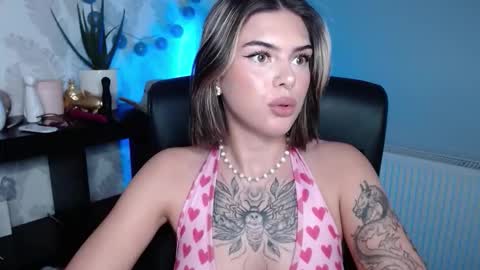 Snapshot of nova_sin chatting on January 15, 2026, 7:57 am Nova online show from January 15, 2026, 7:57 am