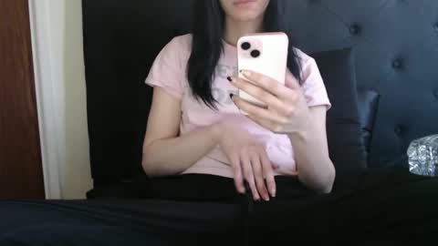 Olivia online show from January 12, 2026, 6:57 pm