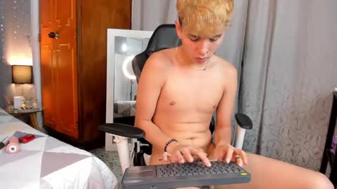 NovayBrian online show from February 8, 2025, 9:03 am