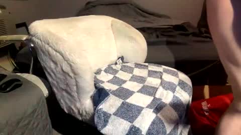 novva_shade online show from December 1, 2025, 9:03 am