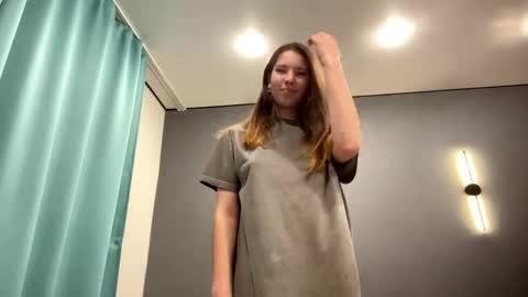 Kate online show from April 23, 2026, 4:31 pm