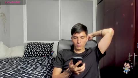 Noxx  online show from November 16, 2025, 11:21 pm