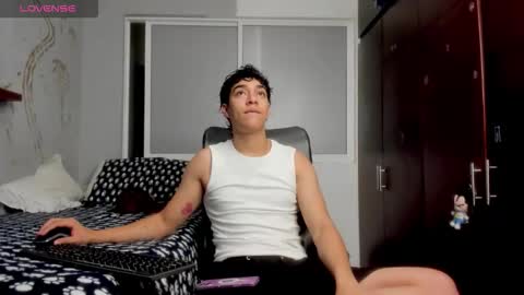 Noxx  online show from November 24, 2025, 1:38 am