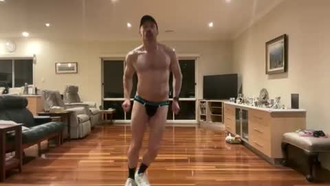 Snapshot of nudedudesmall27 chatting on May 27, 2026, 9:28 am NudeDudeSmall online show from May 27, 2026, 9:28 am