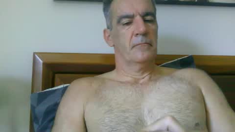 nudeisbest_123 online show from February 22, 2026, 3:18 am