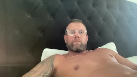 nudemoto online show from January 11, 2026, 11:32 pm