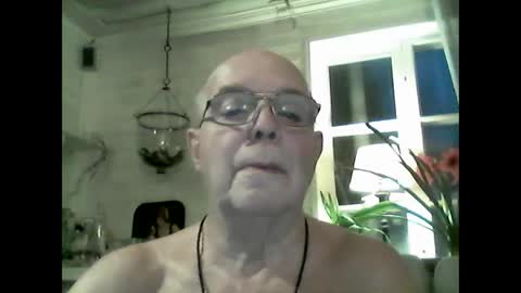 Snapshot of nudistjavist chatting on January 5, 2025, 3:02 pm Haky online show from January 5, 2025, 3:02 pm