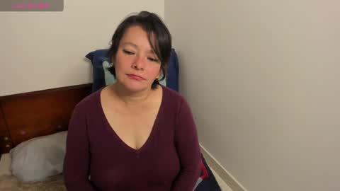 nuit_rose online show from March 8, 2025, 2:01 am