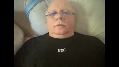 nukiss online show from October 23, 2025, 9:08 am