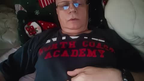 nukiss online show from February 9, 2026, 2:21 pm