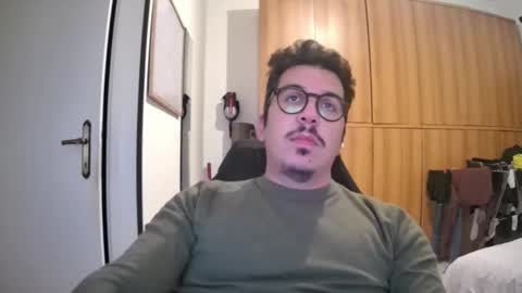 nuotatore90 online show from November 12, 2025, 8:52 pm