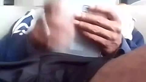 nutbator online show from September 28, 2025, 5:40 pm