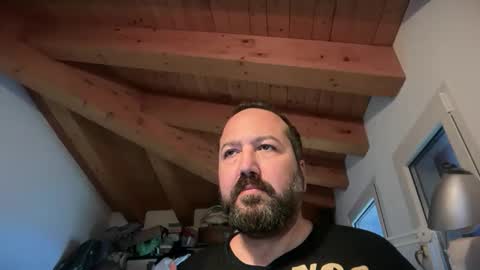 Snapshot of nutelloso79 chatting on November 25, 2025, 8:25 am Nutelloso online show from November 25, 2025, 8:25 am