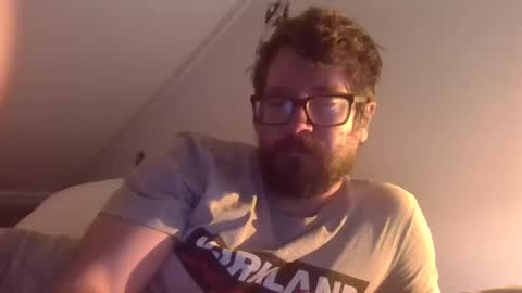 nuttflixxx online show from October 7, 2025, 5:48 am