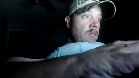 Snapshot of nuttincowboy727272 chatting on May 10, 2026, 3:23 am nuttincowboy727272 online show from May 10, 2026, 3:23 am
