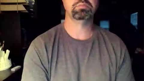 nvrenuff1979 online show from December 19, 2025, 12:34 pm