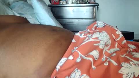 KN online show from November 3, 2025, 9:59 pm