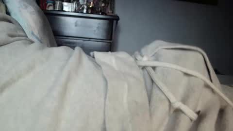 KN online show from November 30, 2025, 11:42 pm