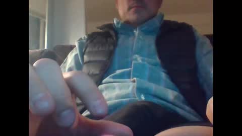 NYC man online show from February 8, 2025, 3:52 am