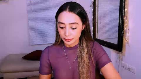 Nycole online show from November 2, 2025, 12:35 am