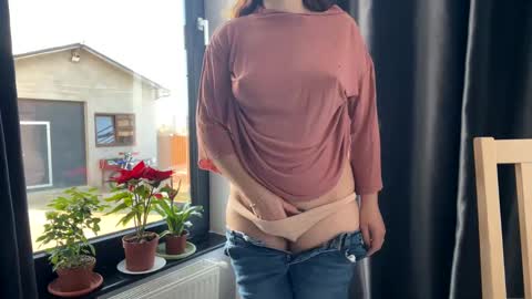 Nicol online show from February 4, 2025, 8:02 am