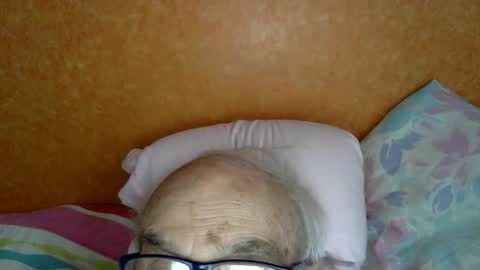 Snapshot of nymouf chatting on December 3, 2025, 10:46 am nymouf online show from December 3, 2025, 10:46 am