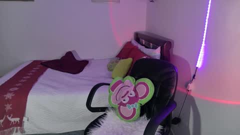 Frida online show from December 12, 2024, 4:48 am