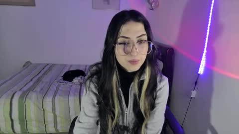 Frida online show from February 18, 2025, 7:32 am