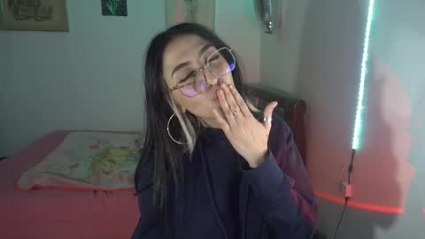 Frida online show from October 7, 2025, 5:59 am