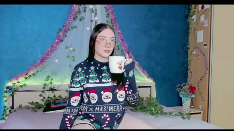 Snapshot of nymphalean chatting on December 24, 2024, 8:38 pm Kat online show from December 24, 2024, 8:38 pm