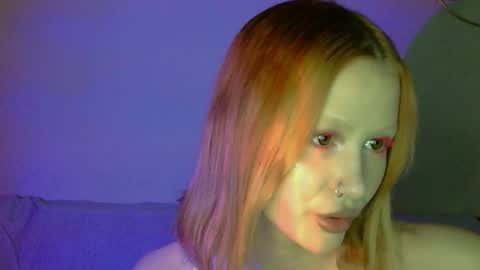 nyra_thira online show from October 17, 2025, 11:51 pm