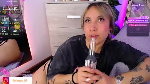 Alex   .    online show from March 9, 2025, 8:07 am