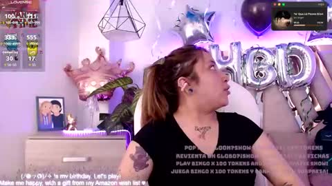 Alex   .    online show from October 2, 2025, 10:50 pm