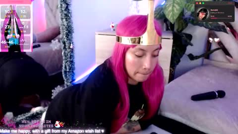 Alex   .    online show from November 27, 2025, 12:46 am