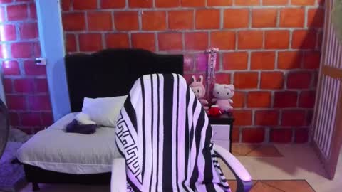 Scarlett online show from March 25, 2026, 5:24 am