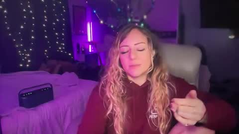 nyxxen online show from April 6, 2026, 2:20 am