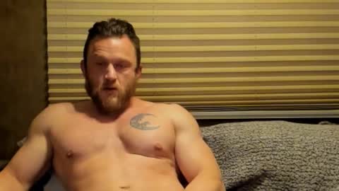 Snapshot of nzmone chatting on November 29, 2025, 3:31 am FitDogg online show from November 29, 2025, 3:31 am