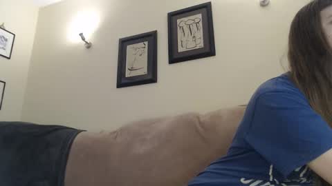 Stef  Derek online show from October 15, 2025, 12:33 am