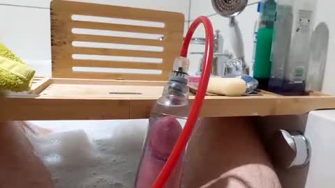 Oak online show from November 21, 2025, 2:05 pm