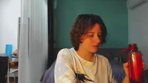 Evie online show from December 8, 2024, 2:30 pm