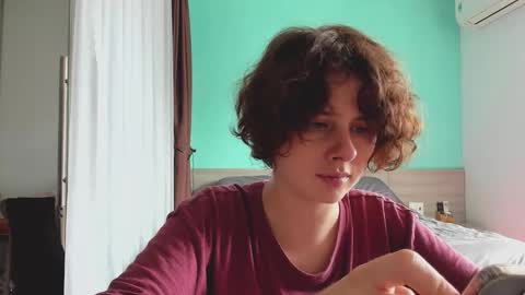 Evie online show from January 20, 2025, 5:48 am